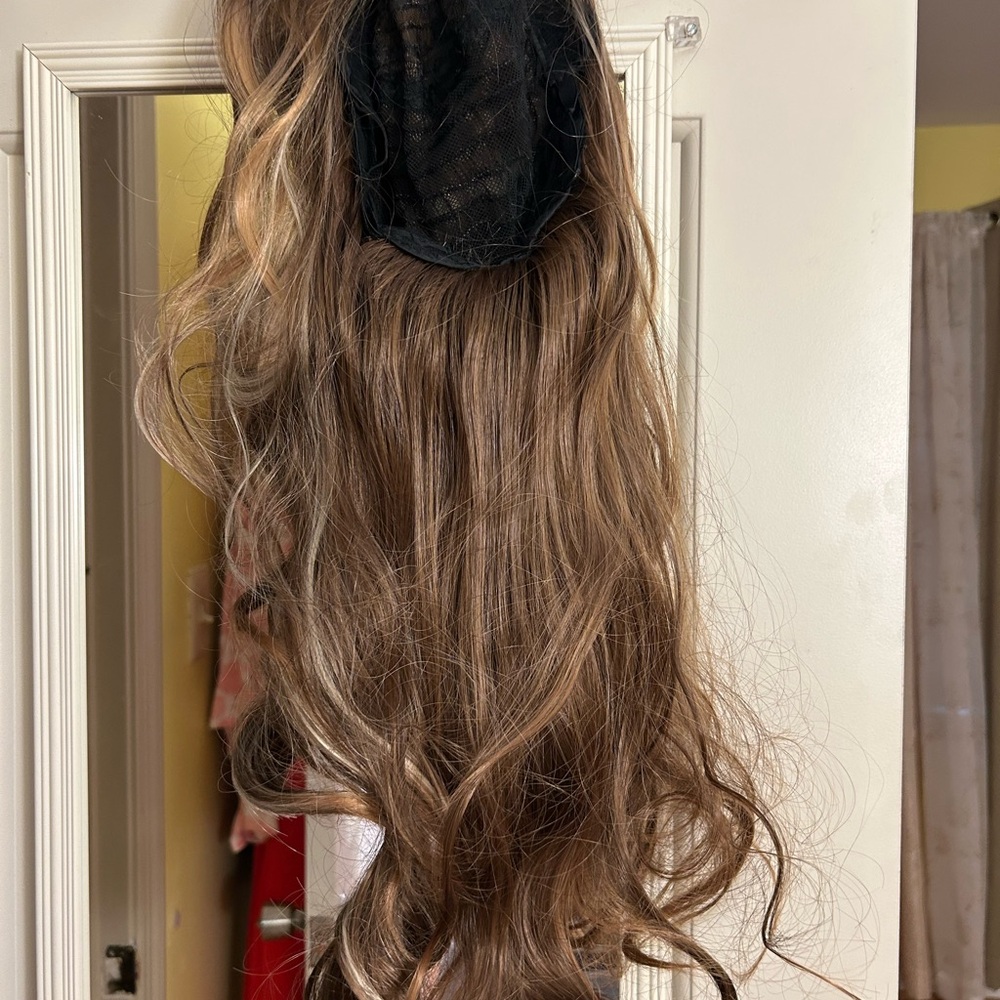brand new wig Luxurious golden brown Hair wig - Picture 11 of 12